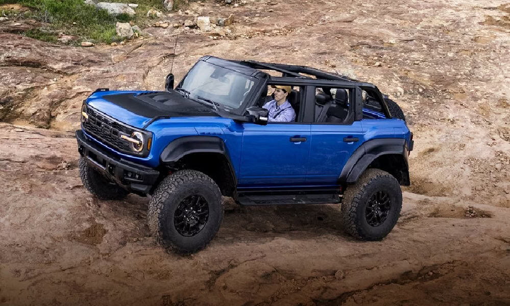 2024 Blue Ford Bronco